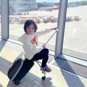 行李箱宝妈儿童可坐骑懒人溜娃神器宝宝拉杆多种功能旅行箱