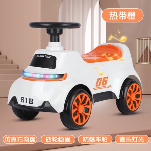 儿童新款四轮滑行车男女孩宝宝可坐防侧翻带音乐灯光静音轮玩具车