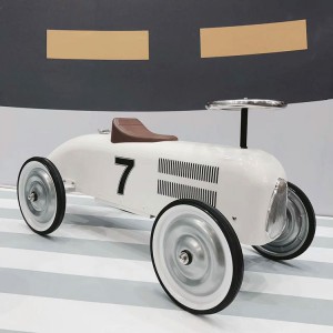 波比车儿童电动车可坐大人复古老爷车儿童电动汽车四轮男女遥控玩具