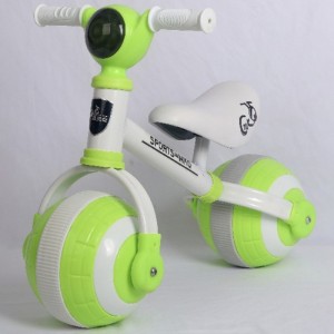 新品儿童滑行车扭扭车带音乐宝宝滑行玩具车婴儿溜溜车一体轮平衡车