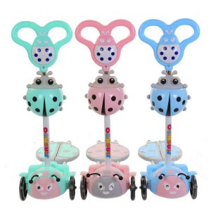 甲壳虫四轮儿童剪刀滑板车礼品音乐蛙式活力车
