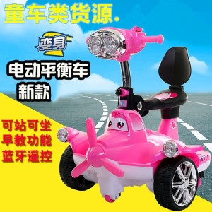 新款双驱四轮小孩遥控车 宝宝可坐平衡车 儿童早教电动车