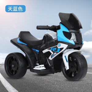儿童电动摩托车三轮车1到4岁男女孩灯光音乐电瓶车充电儿童电动车