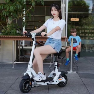 智能滑板车 成人电动车 电动滑板车锂电池 折叠滑板车带座