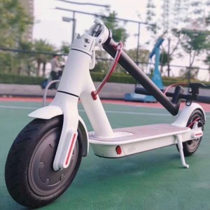 小米同款8.5寸电动滑板车成人两轮折叠电动共享代步车