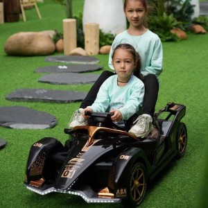 新款卡丁车儿童电动车四轮漂移车遥控男女小孩充电玩具汽车可坐人
