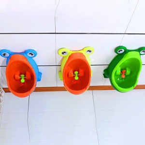 青蛙站立式宝宝小便器儿童小便斗男宝宝小便池挂墙式男童尿壶尿盆