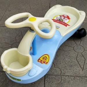 儿童公园驾驶扭扭车玩具儿童魔术摇摆车儿童扭扭车儿童摇摆车