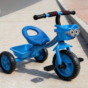 带篮儿童三轮车带踏板塑料材质卡通图案男女通用室内外使用三轮脚踏车