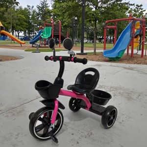 儿童户外脚踏三轮车玩具带灯光音乐三轮车玩具儿童三轮脚踏车