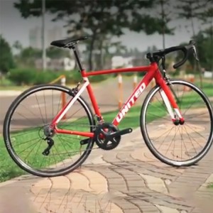 Vitessa 1.00 tampil sebagai sepeda all-round yang mampu mengakomodir kekuatan serta kenyamanan yang dibutuhkan selama berkendara