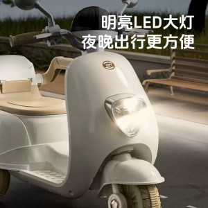 儿童电动摩托车男孩女宝宝三轮车双驱小孩玩具汽车可坐人充电大号